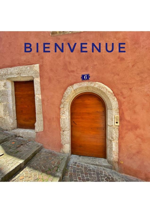 Coup De Coeur Au Pied Du Chateau - Nice Studio Ideally Located Annecy Kültér fotó